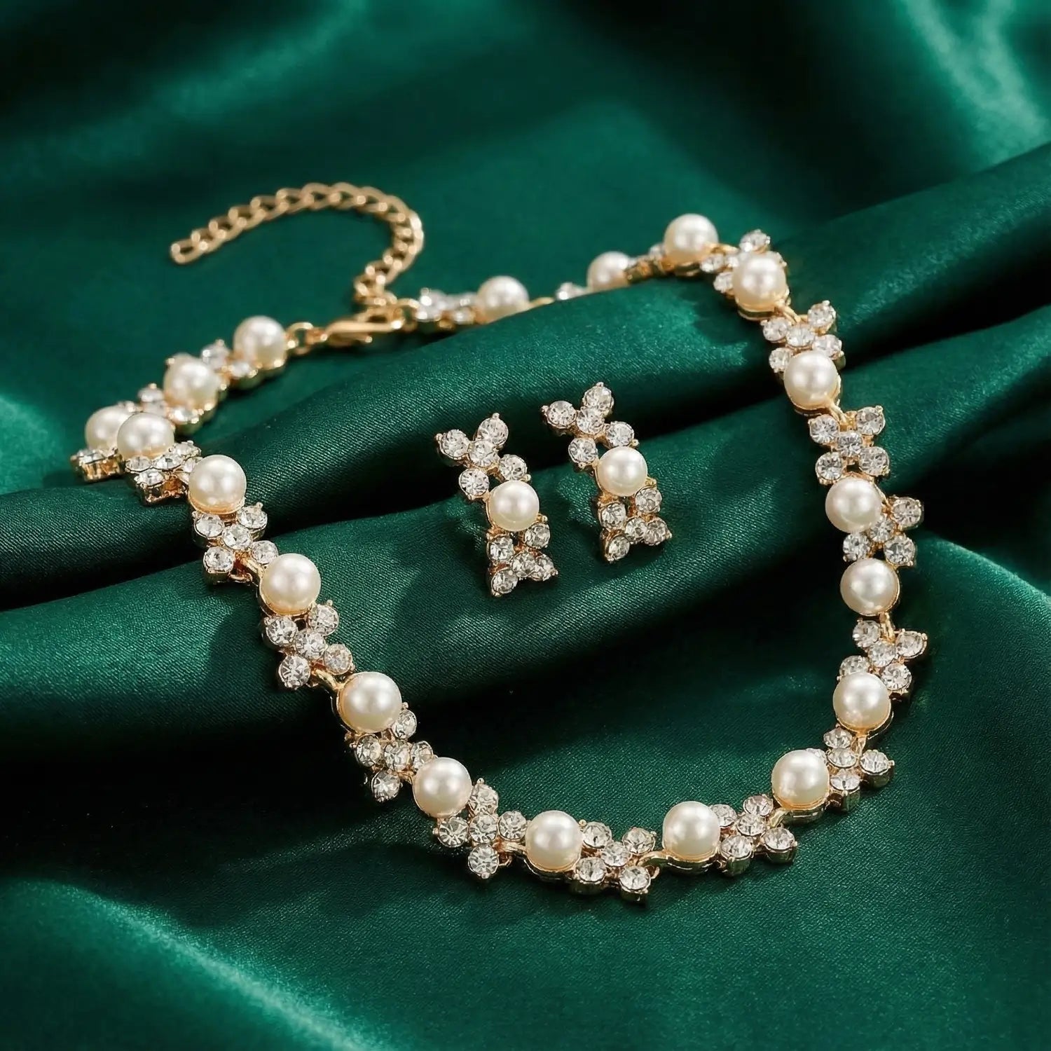 Pearl Crystal Floral Necklace Set