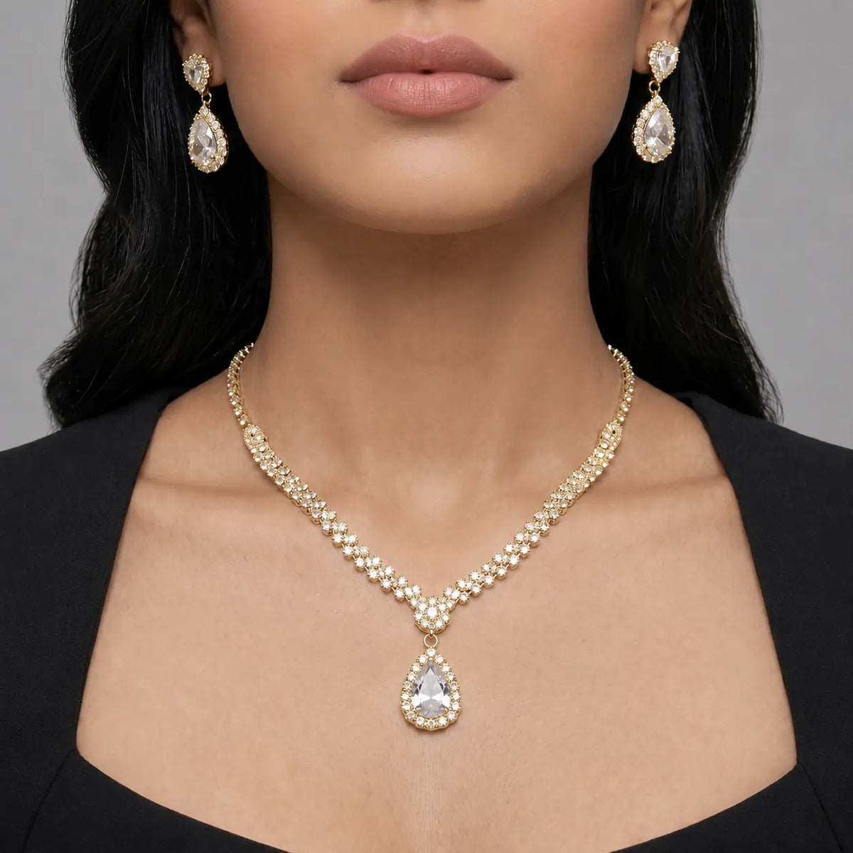 Golden Crystal Teardrop Necklace Set
