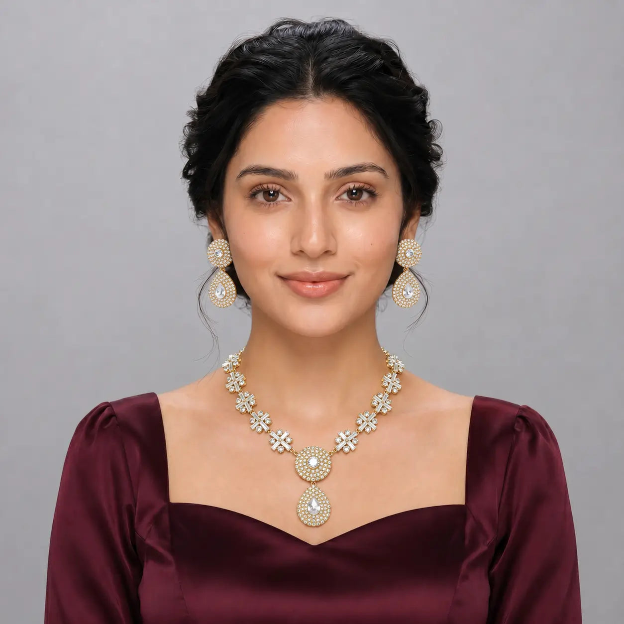 Golden Teardrop Crystal Necklace Set