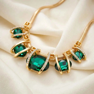 Emerald Green Necklace Orbit Statement Necklace