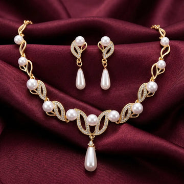 Pearl Leaf Drop Necklace Set