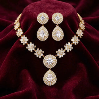 Golden Teardrop Crystal Necklace Set