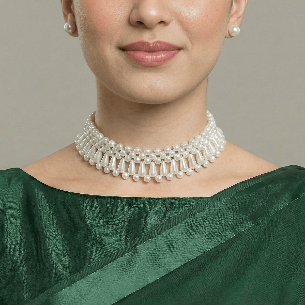 Classic Pearl Choker Set with Studs – Zapiria Classic Pearl Choker Set with Studs – Zapiria